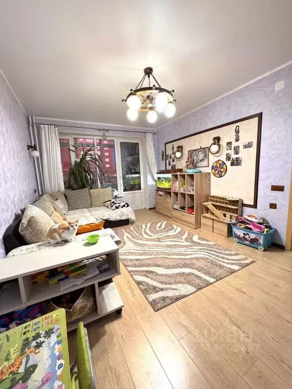 2-к кв. Белгородская область, Старый Оскол Степной мкр, 16 (64.0 м) - Фото 1