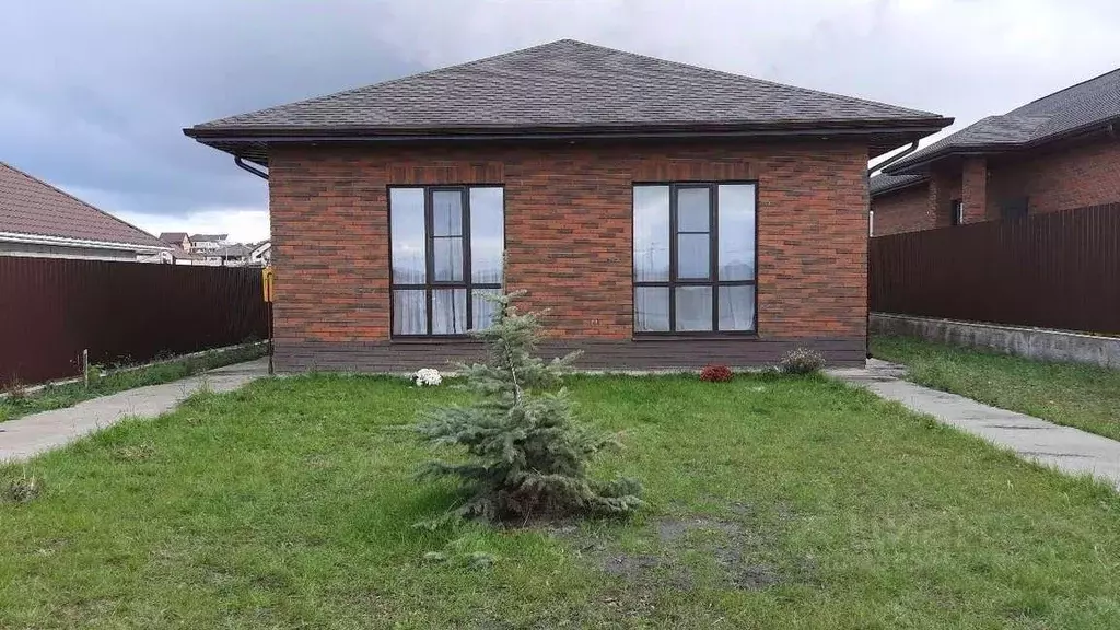 Коттедж в Белгородская область, Старый Оскол Радужный мкр,  (140 м) - Фото 1