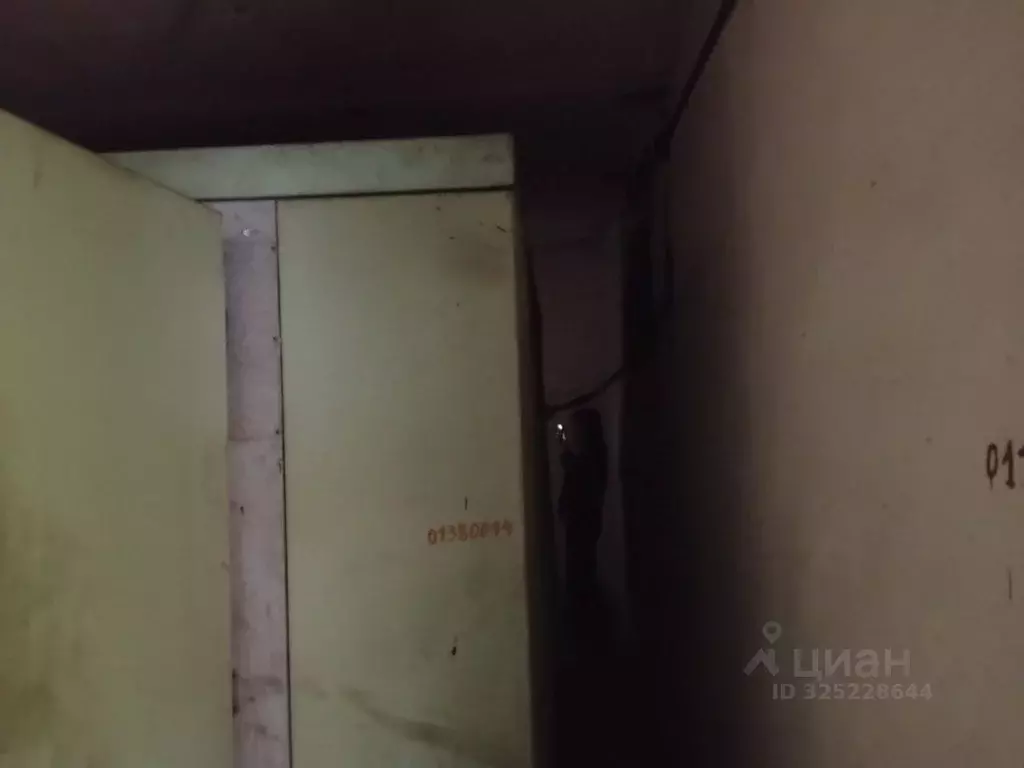 Гараж в Кемеровская область, Осинники ул. Кирова, 45 (25 м) - Фото 2