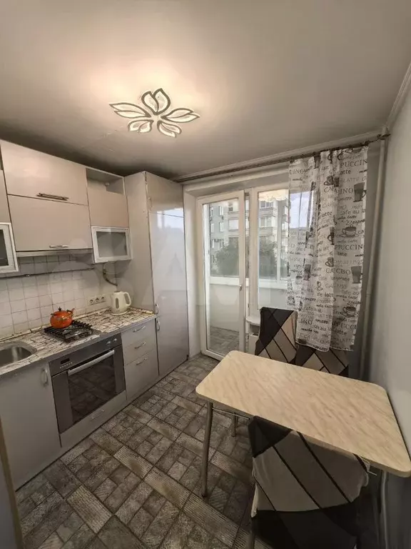 2-к. квартира, 40 м, 8/12 эт. - Фото 0