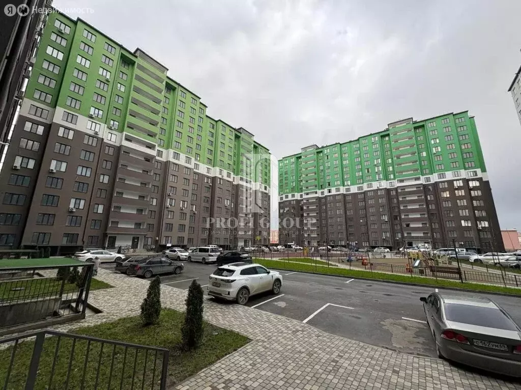 2-комнатная квартира: Каспийск, Каспийское шоссе, 17В (98 м) - Фото 1