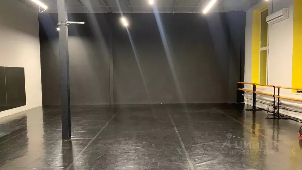 Помещение свободного назначения в Ярославская область, Ярославль ул. ... - Фото 1