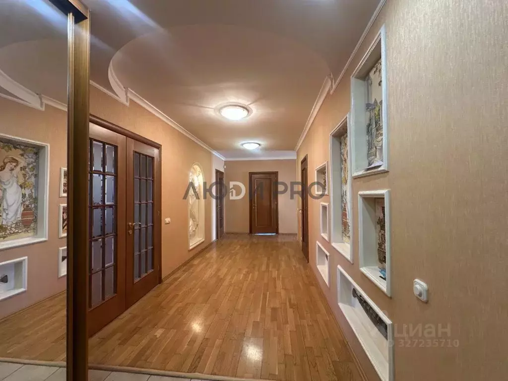 4-к кв. Башкортостан, Уфа ул. Карла Маркса, 53/1 (160.0 м) - Фото 1