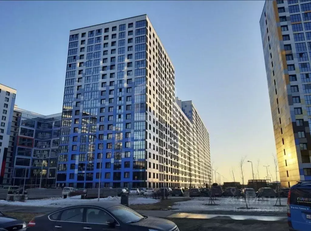 Студия Санкт-Петербург бул. Головнина, 10 (21.1 м) - Фото 1