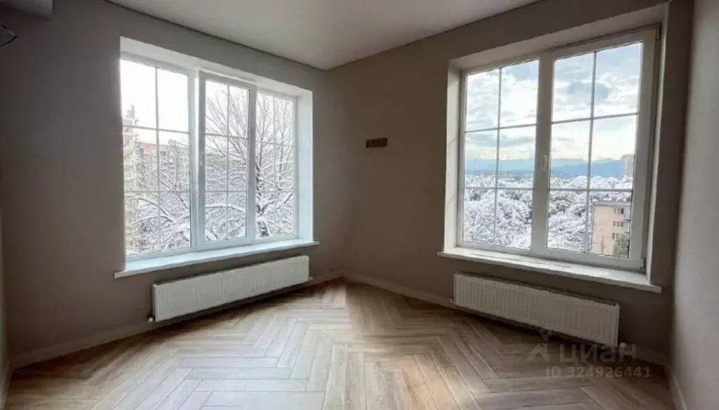 2-к кв. Кабардино-Балкария, Нальчик ул. Шогенова, 7 (71.0 м) - Фото 1