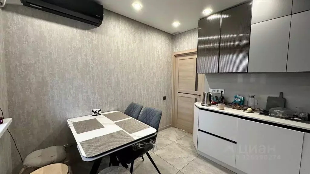 3-к кв. Москва ул. Поляны, 7 (77.2 м) - Фото 2