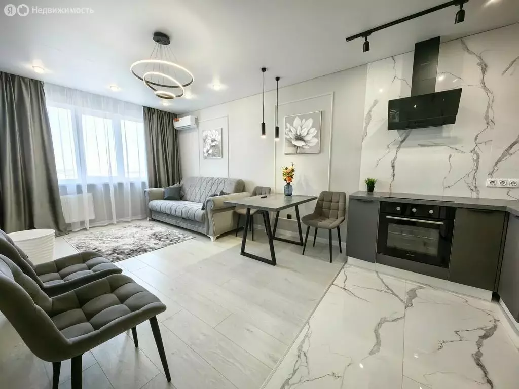 2-комнатная квартира: Оренбург, улица Автомобилистов, 13 (55.8 м) - Фото 0