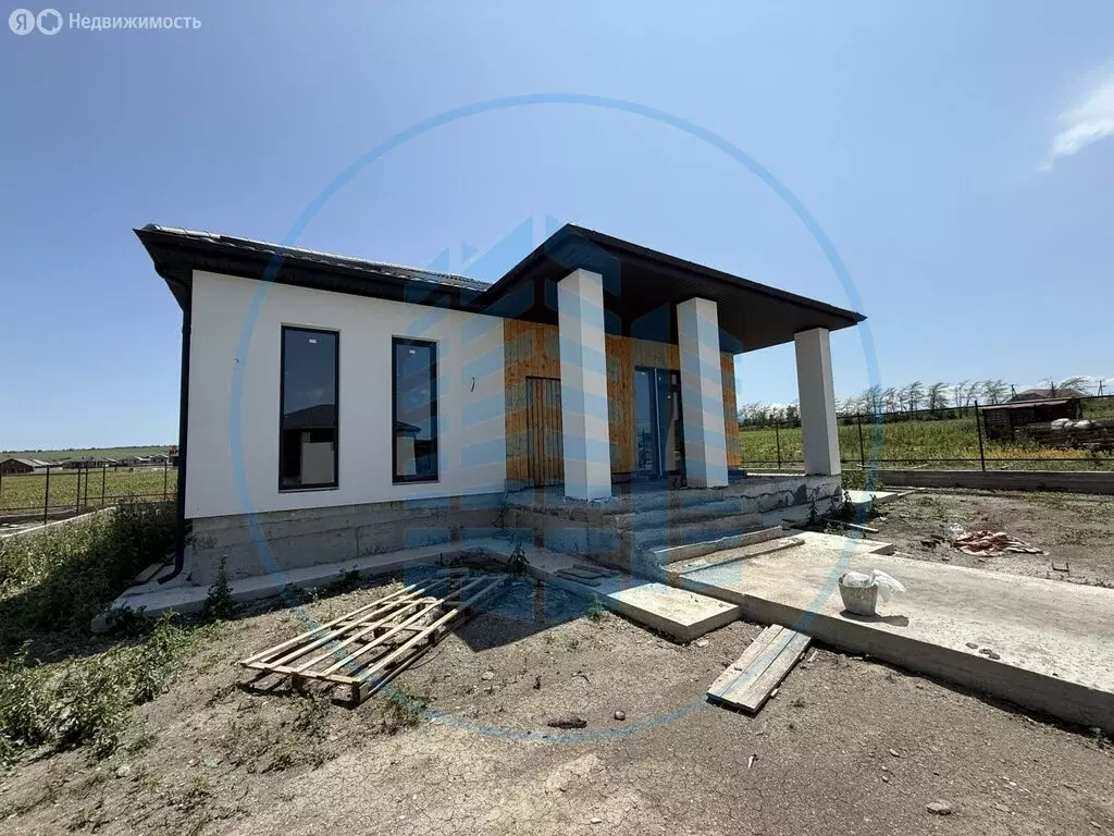Дом в станица Ессентукская, улица Яблонька (138.6 м) - Фото 1