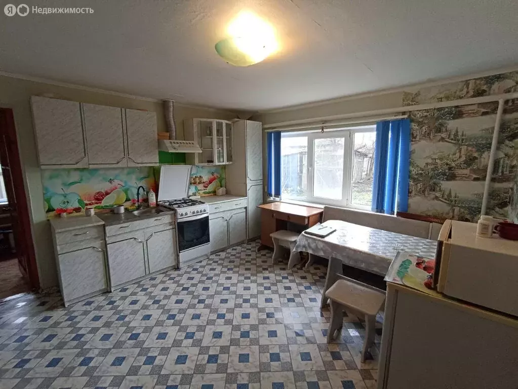Дом в посёлок Комсомолец, Рабочая улица (50 м) - Фото 1