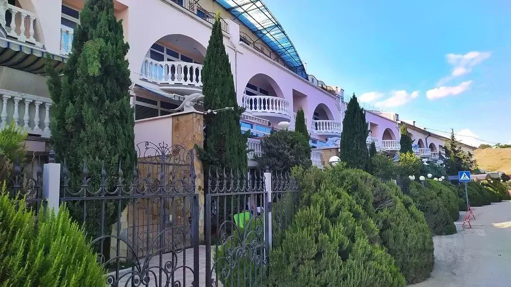 3-к кв. Крым, Алушта ул. Восточная Набережная, 7 (87.0 м) - Фото 1