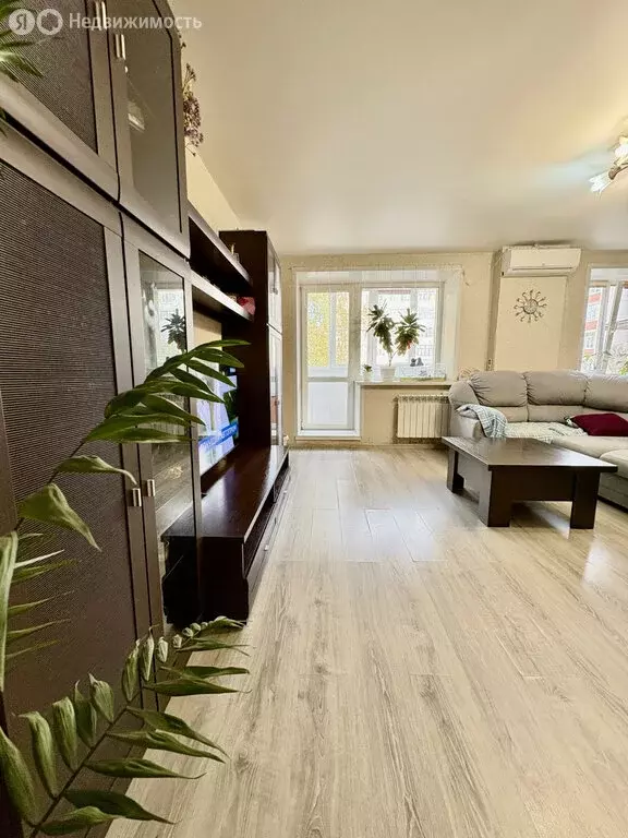 2-комнатная квартира: Йошкар-Ола, улица Дружбы, 81А (67.8 м) - Фото 2