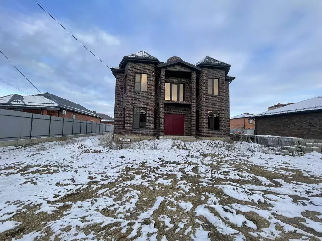 Дом в Адыгея, Тахтамукайский район, Яблоновский пгт Совхозная ул., 6 ... - Фото 2