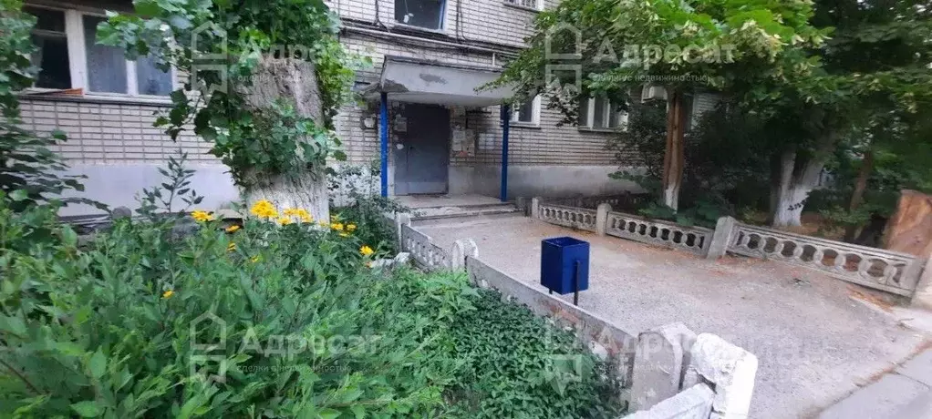 3-к кв. Волгоградская область, Волгоград ул. Льва Толстого, 1 (62.5 м) - Фото 0