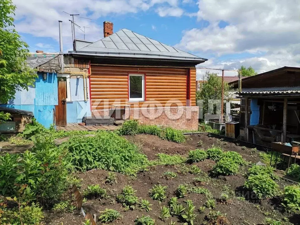Дом в Новосибирская область, Новосибирск ул. Шишкина (67 м) - Фото 1