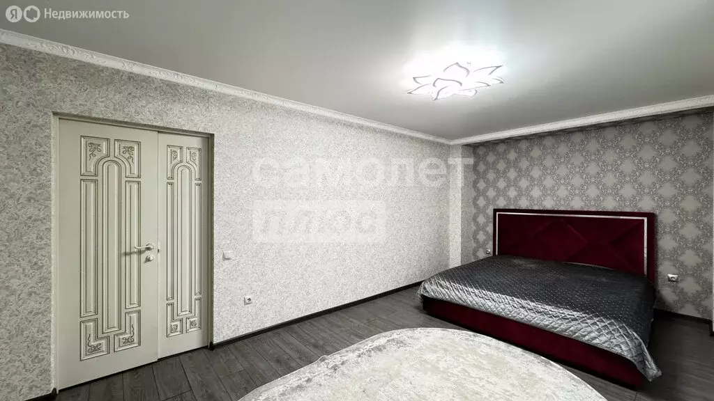 2-комнатная квартира: Нальчик, улица Кирова, 1А (52 м) - Фото 0