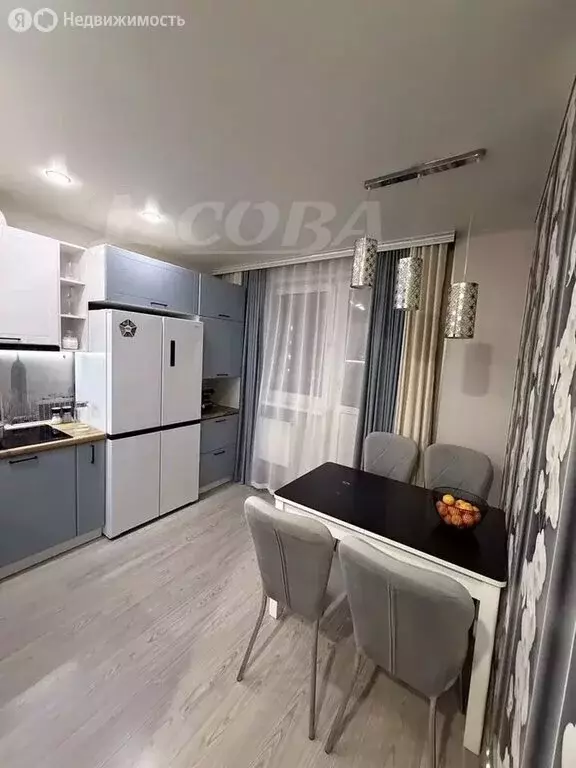 1-комнатная квартира: Тобольск, 15-й микрорайон, 22 (36.5 м) - Фото 1