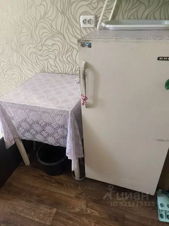 Комната Саратовская область, Саратов ул. 2-я Садовая, 138 - Фото 2