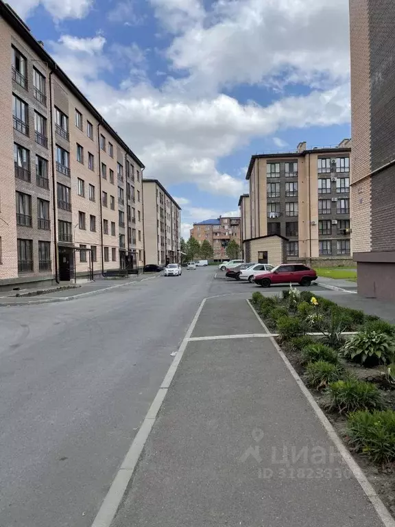 1-к кв. Северная Осетия, Владикавказ ул. Хадарцева, 29/7 (50.0 м) - Фото 1