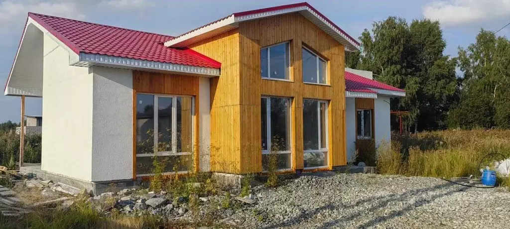 Дом в Свердловская область, Екатеринбург муниципальное образование, с. ... - Фото 1