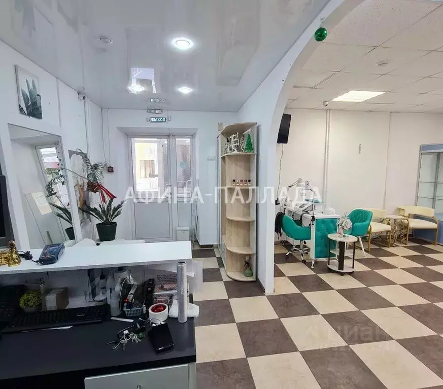 Помещение свободного назначения в Ямало-Ненецкий АО, Надым ул. ... - Фото 1