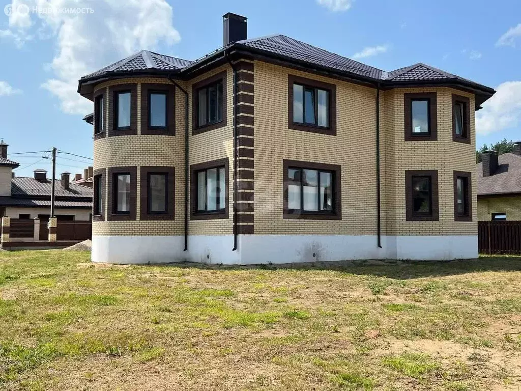 Дом в посёлок Красный Бор, 2-й Хвойный проезд (306 м) - Фото 0