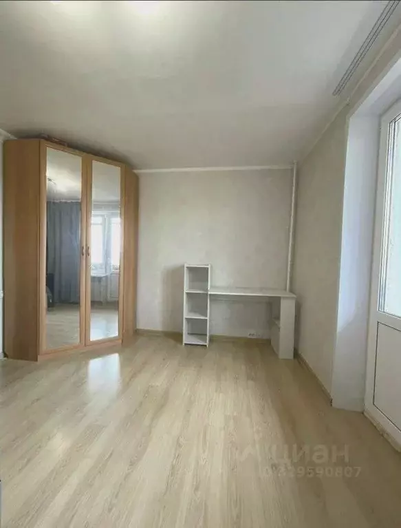 Комната Москва Авиационная ул., 70К4 (15.0 м) - Фото 1