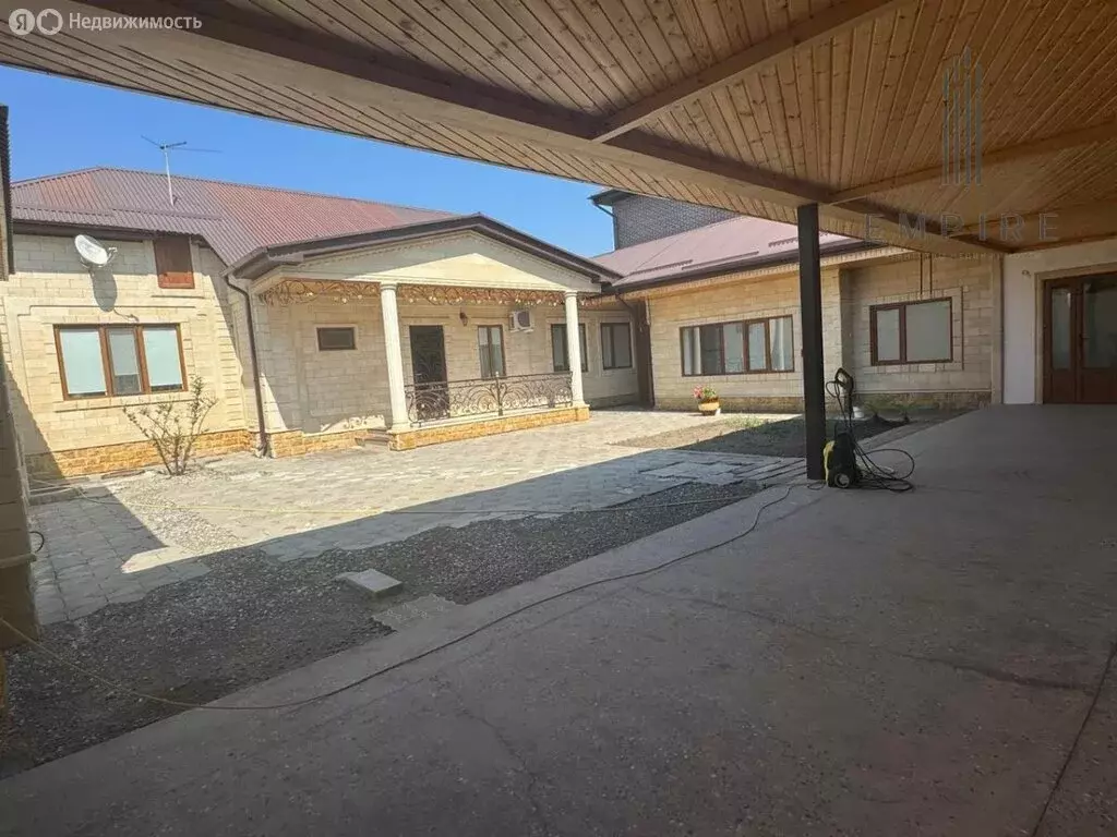 Дом в Чеченская Республика, Грозный (200 м) - Фото 1