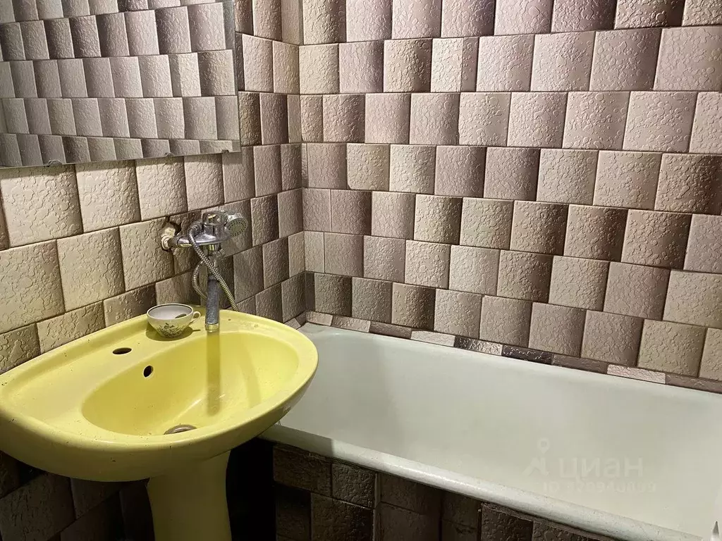 3-к кв. Забайкальский край, Чита ул. Серова, 28 (65.0 м) - Фото 2