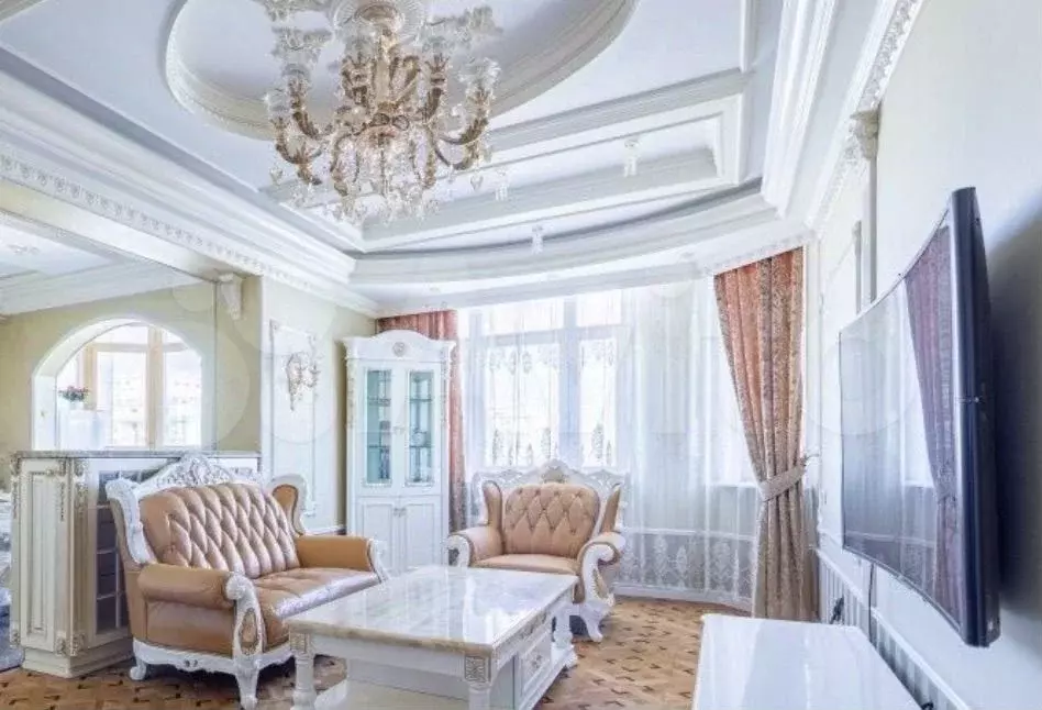 4-к. квартира, 160 м, 16/17 эт. - Фото 0