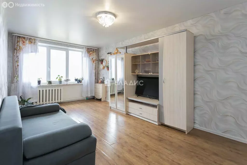 3-комнатная квартира: Петрозаводск, улица Фрунзе, 14А (59.6 м) - Фото 0