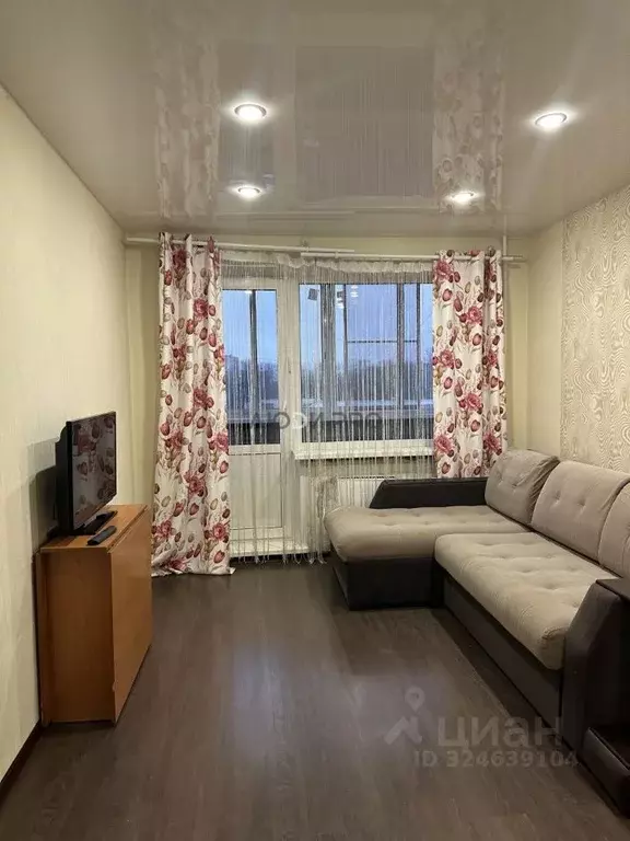 1-к кв. Ярославская область, Ярославль просп. Фрунзе, 63 (29.6 м) - Фото 1