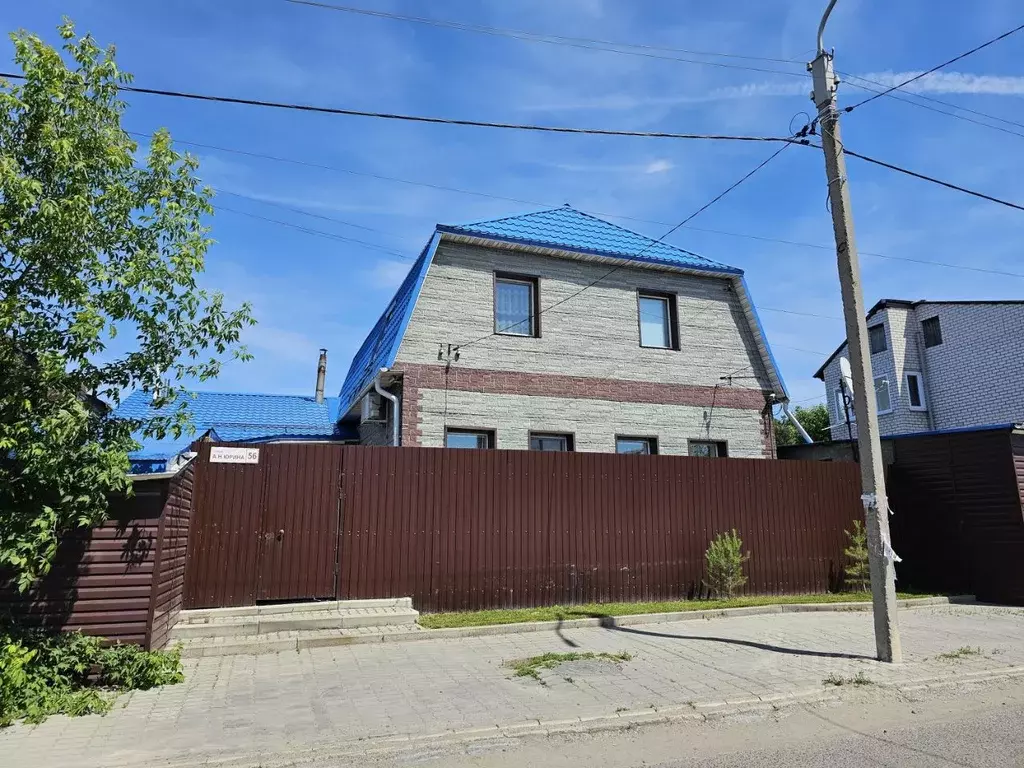 Дом в Алтайский край, Барнаул ул. Юрина, 56 (137 м) - Фото 1