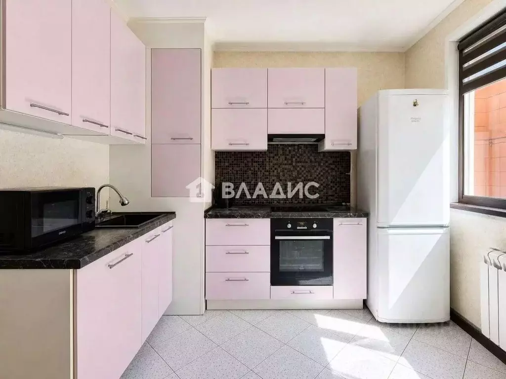 3-к кв. Московская область, Солнечногорск городской округ, Голубое пгт ... - Фото 1