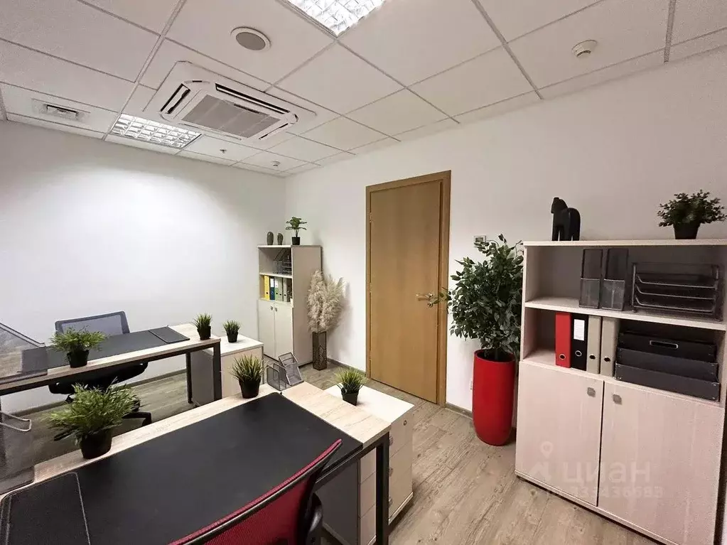 Офис в Москва ул. Академика Варги, 8К1 (15 м) - Фото 1