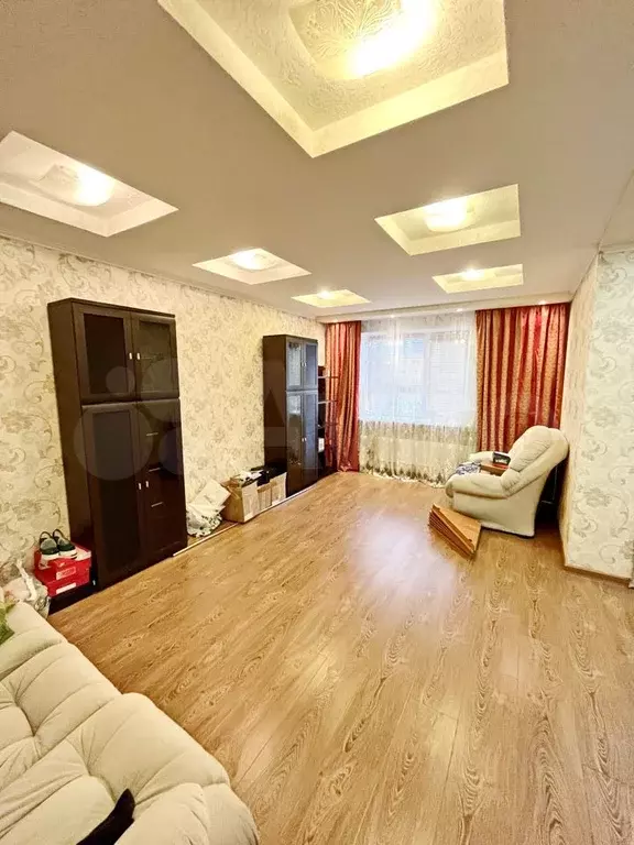 3-к. квартира, 70 м, 6/9 эт. - Фото 1