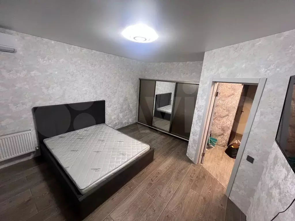 1-к. квартира, 35 м, 5/5 эт. - Фото 0