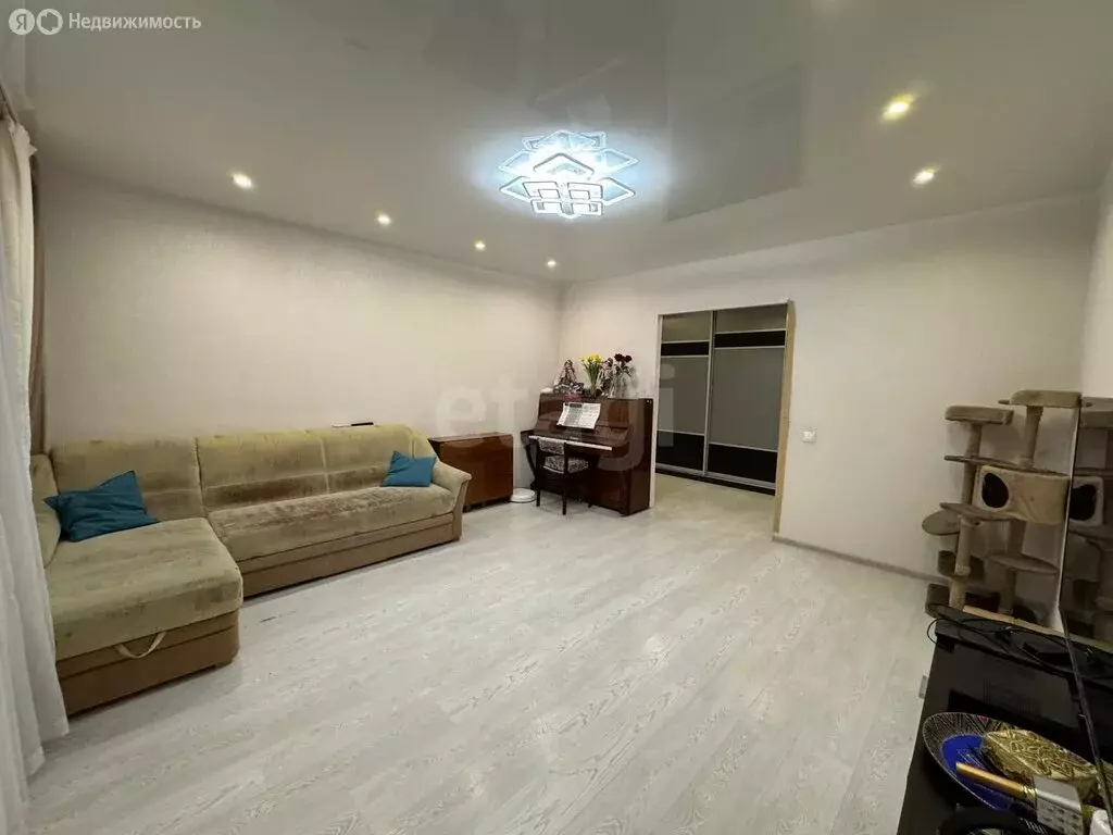 3-комнатная квартира: Архангельск, Воскресенская улица, 15 (90.8 м) - Фото 2