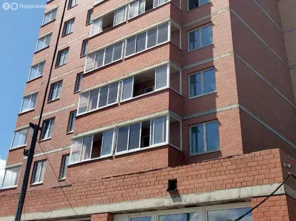 2-комнатная квартира: Лобня, Спортивная улица, 1 (53.3 м) - Фото 0