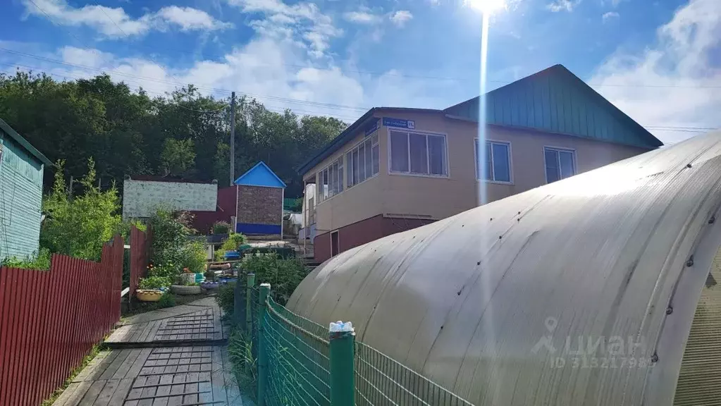 Дом в Магаданская область, Магадан ул. 2-я Сибирская, 15А (65 м) - Фото 1