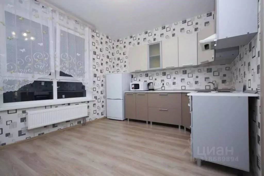 1-к кв. Московская область, Наро-Фоминск пл. Свободы, 4 (62.0 м) - Фото 1