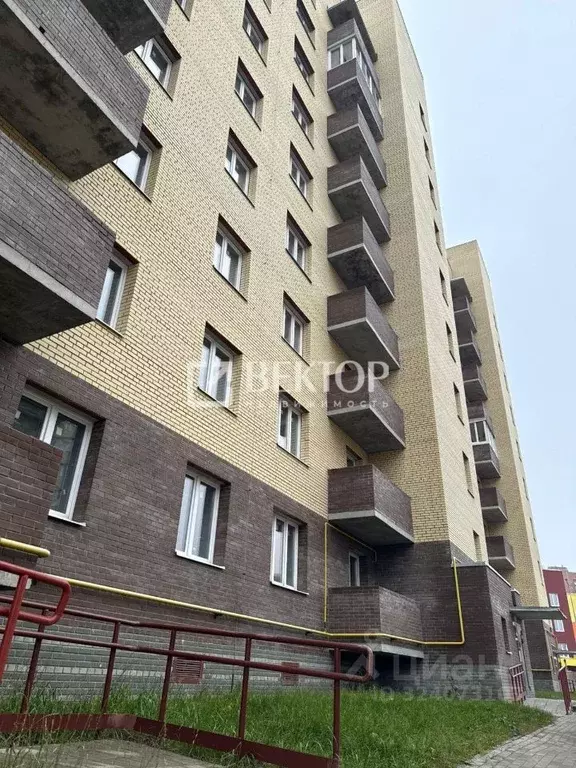 3-к кв. Ярославская область, Ярославль ул. Комкора Хрипина, 3 (67.26 ... - Фото 1