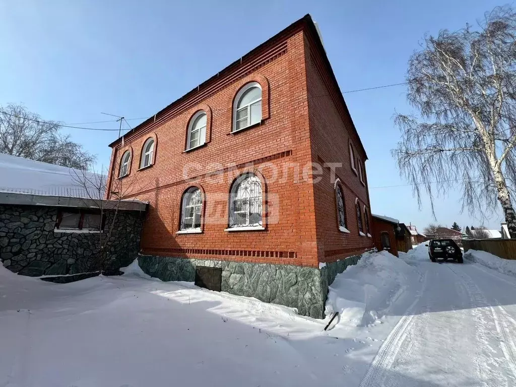 Дом в Алтайский край, Бийский район, с. Первомайское Спортивная ул., ... - Фото 2