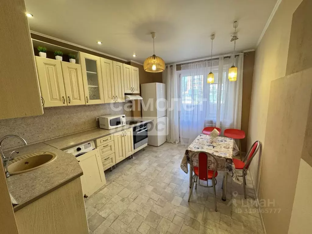 2-к кв. Московская область, Щелково Богородский мкр, 16 (62.0 м) - Фото 1
