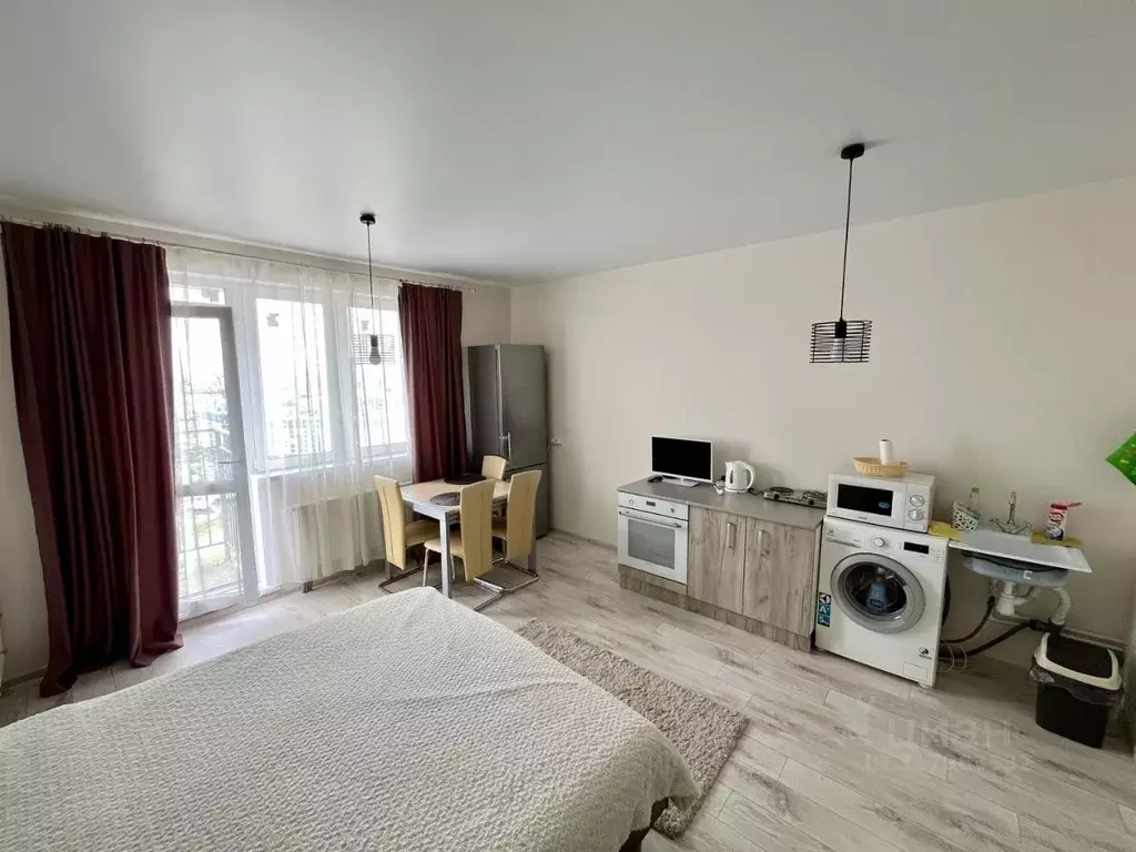 Студия Красноярский край, Красноярск ул. Петра Подзолкова, 24 (29.0 м) - Фото 1