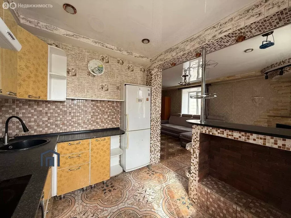 2-комнатная квартира: Черемхово, улица Ленина, 3 (49 м) - Фото 1