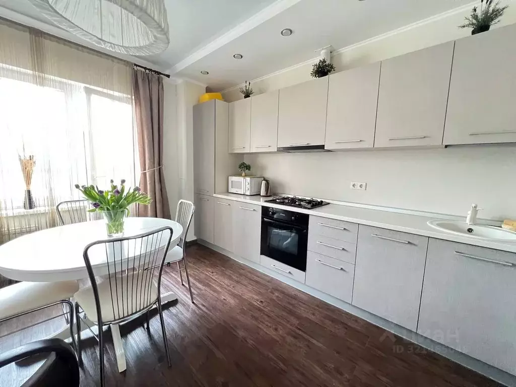 2-к кв. Краснодарский край, Новороссийск Южная ул., 25 (64.0 м) - Фото 2