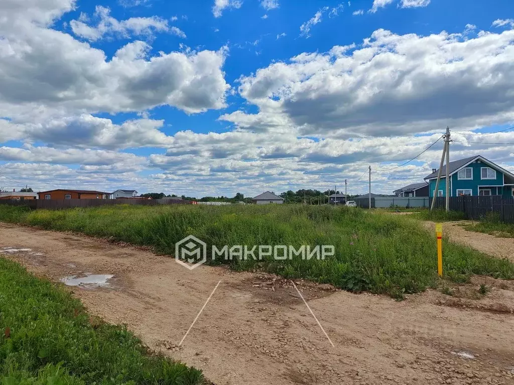 Участок в Ленинградская область, Гатчинский район, Тайцы городской ... - Фото 1