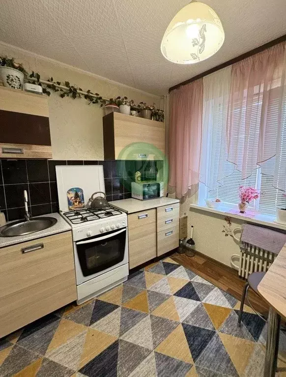 2-к кв. Оренбургская область, Орск Орский просп. (50.0 м) - Фото 0