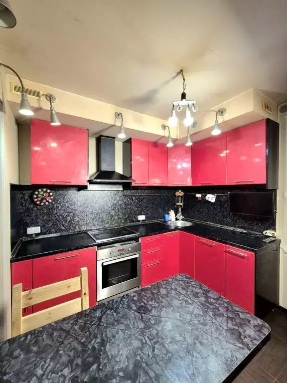 4-к кв. Московская область, Красногорск городской округ, Нахабино пгт ... - Фото 1