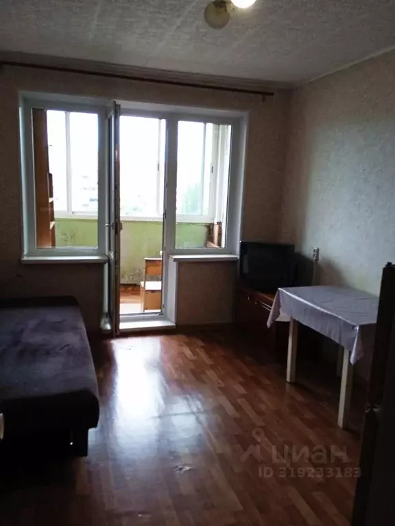 Комната Челябинская область, Челябинск ул. Чичерина, 13 (12.7 м) - Фото 0